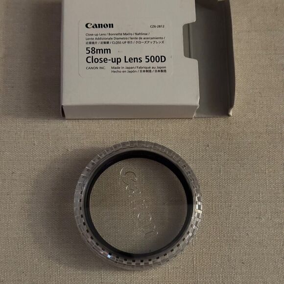 Canon Camera 58mm Close Up Lens - NIB - Picture 2 of 6